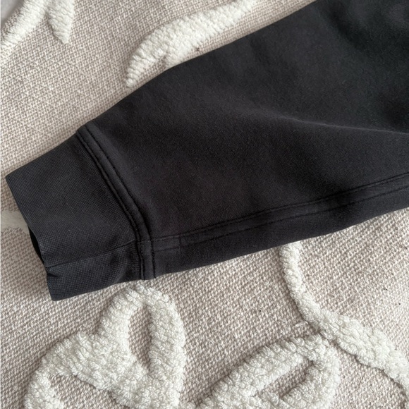 Lululemon Scuba Full-Zip Hoodie - Picture 3 of 8